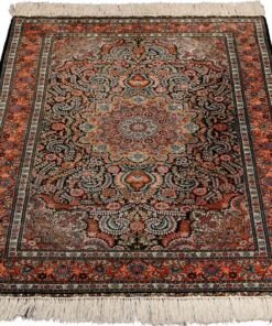 Hereke Oriental Rug 151 × 92 cm, silk, hand-knotted — view 2