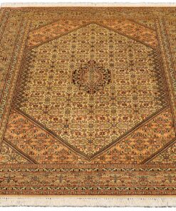 Oriental Rug 186 × 132 cm, silk, hand-knotted — view 2