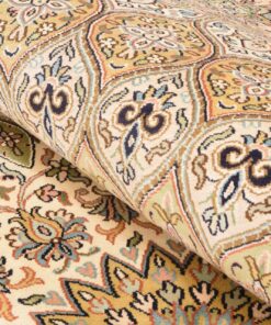 Oriental Rug 239 × 169 cm, silk, hand-knotted — view 4