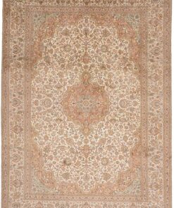 Oriental Rug 307 × 218 cm, silk, hand-knotted