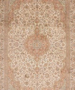 Oriental Rug 307 × 218 cm, silk, hand-knotted — view 6