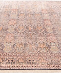 Oriental Rug 339 × 243 cm, silk, hand-knotted — view 4