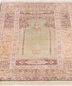 Oriental Rug 133 × 86 cm, silk, hand-knotted — view 3