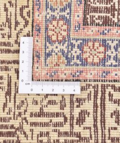 Oriental Rug 133 × 86 cm, silk, hand-knotted — view 4