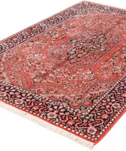 Kashmir Oriental Rug 245 × 153 cm, silk, hand-knotted — view 3