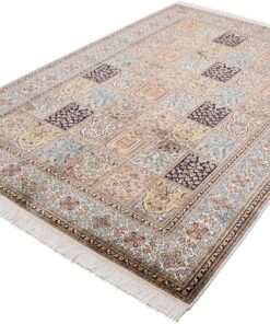Kashmir Oriental Rug 248 × 165 cm, silk, hand-knotted — view 3