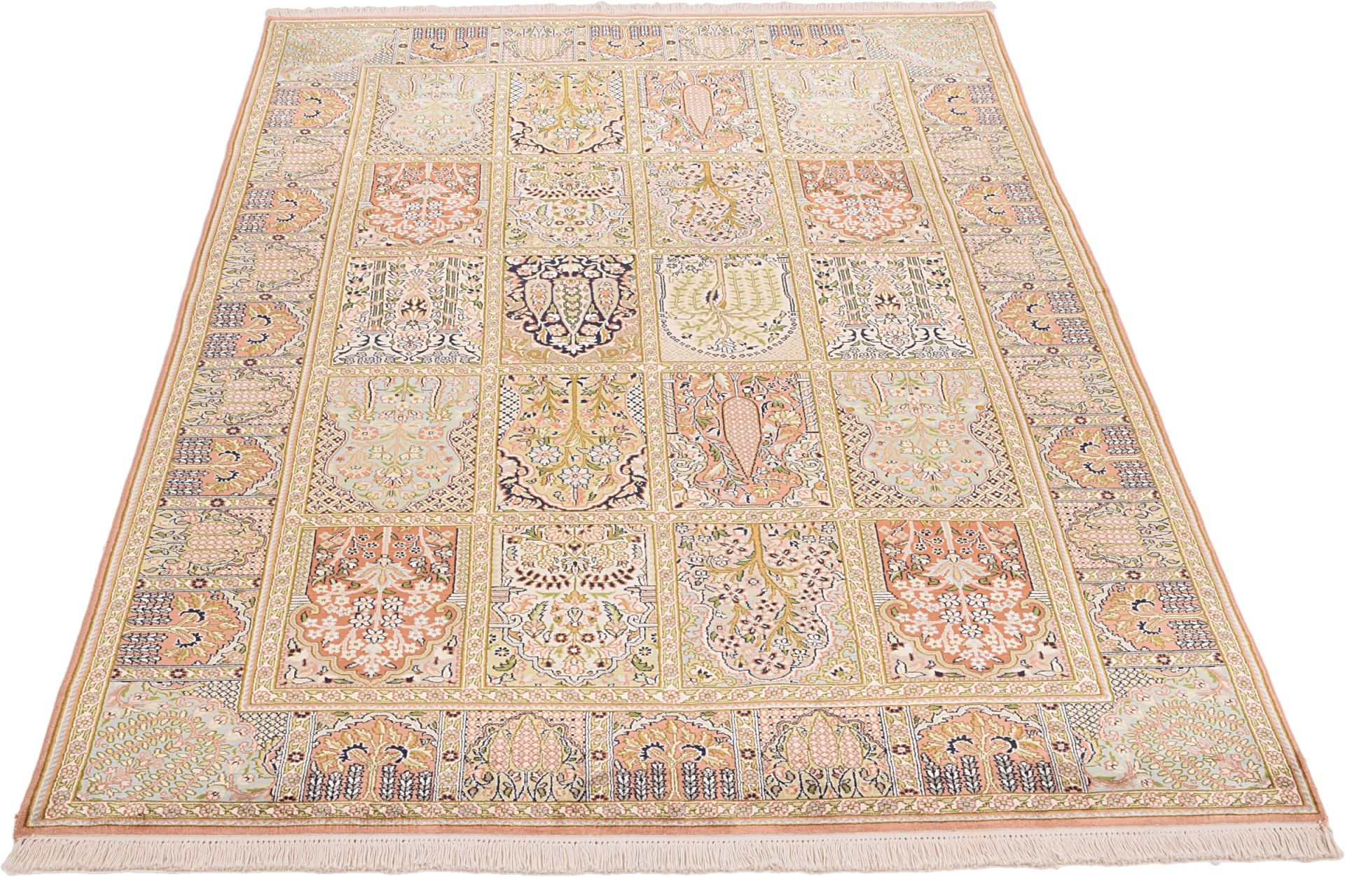 Kashmir Oriental Rug 261 × 166 cm, silk, hand-knotted — view 3