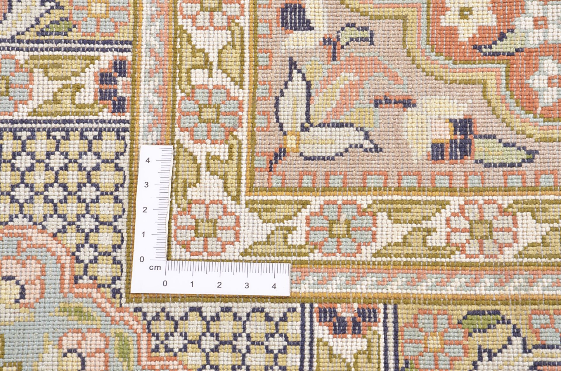 Kashmir Oriental Rug 261 × 166 cm, silk, hand-knotted — view 4