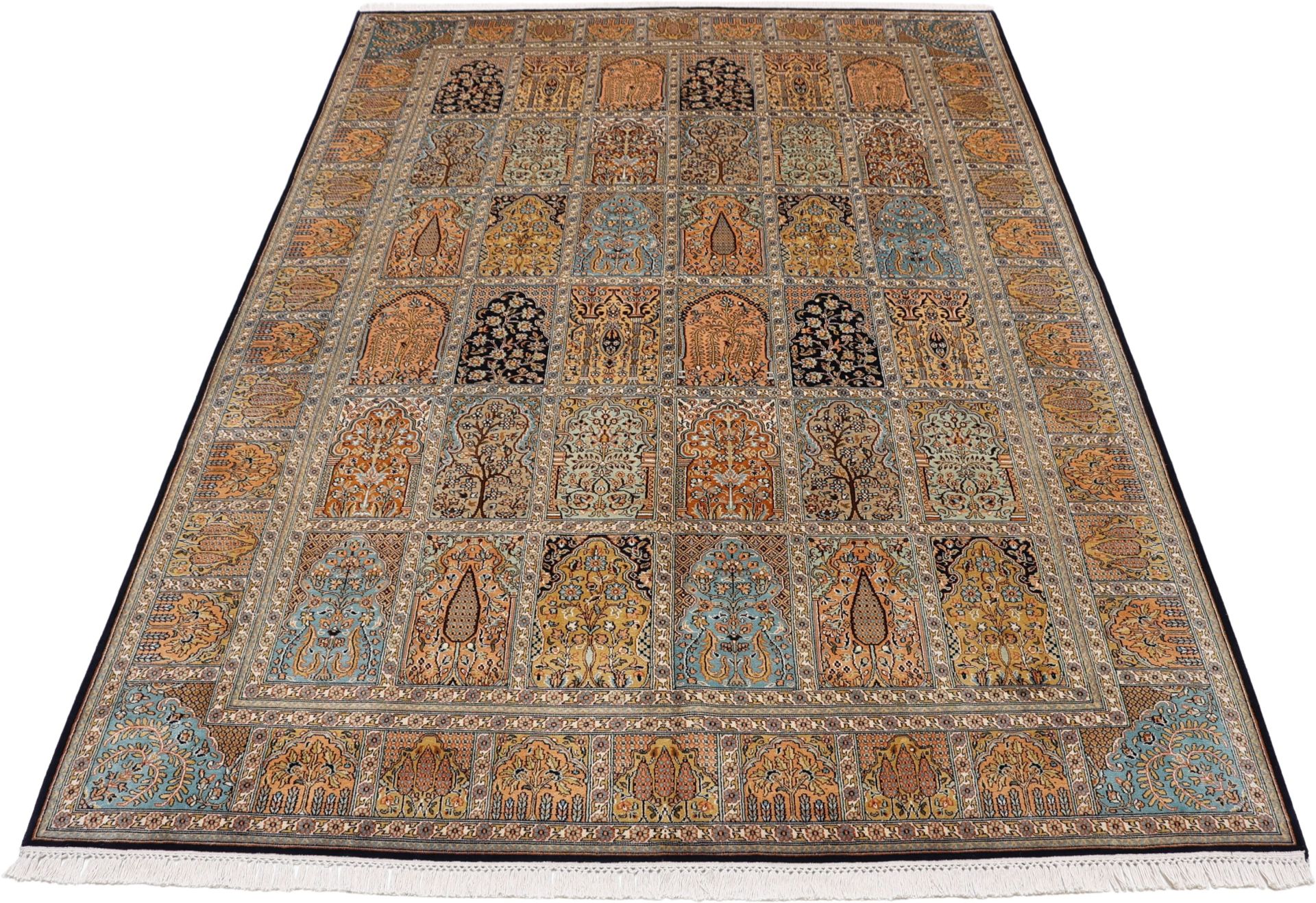 Kashmir Oriental Rug 248 × 173 cm, silk, hand-knotted — view 7