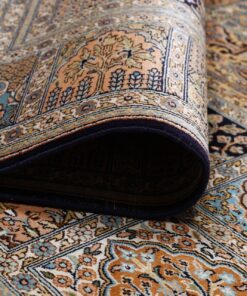 Kashmir Oriental Rug 248 × 173 cm, silk, hand-knotted — view 10