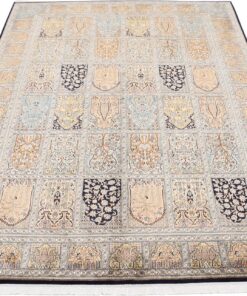 Kashmir Oriental Rug 248 × 173 cm, silk, hand-knotted — view 2