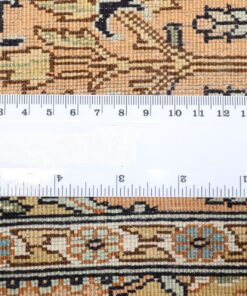 Kashmir Oriental Rug 248 × 173 cm, silk, hand-knotted — view 11