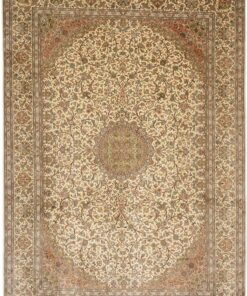 Kashmir Oriental Rug 252 × 176 cm, silk, hand-knotted