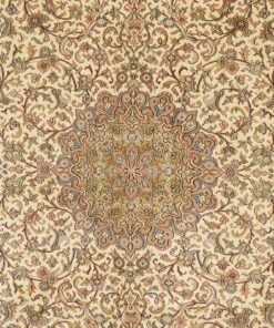 Kashmir Oriental Rug 252 × 176 cm, silk, hand-knotted — view 4