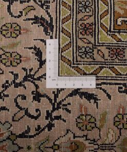 Kashmir Oriental Rug 275 × 177 cm, silk, hand-knotted — view 3