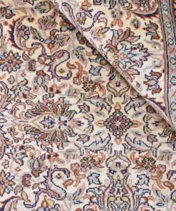 Kashmir Oriental Rug 279 × 186 cm, silk, hand-knotted — view 4