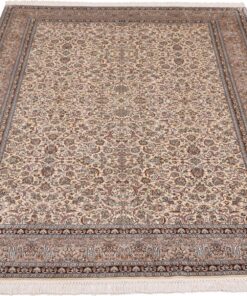 Kashmir Oriental Rug 279 × 186 cm, silk, hand-knotted — view 2
