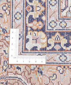 Kashmir Oriental Rug 279 × 186 cm, silk, hand-knotted — view 3