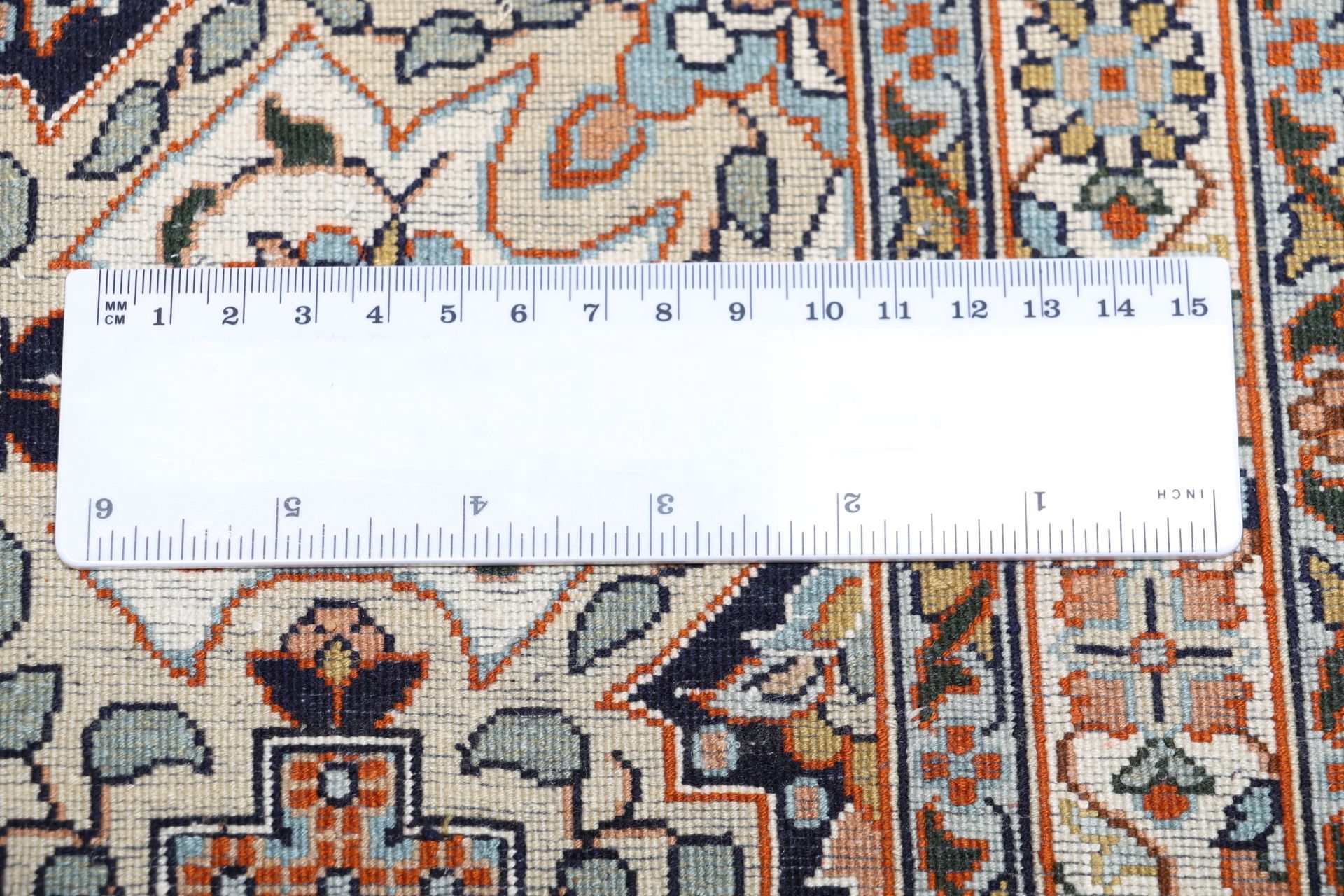 Kashmir Oriental Rug 187 × 183 cm, silk, hand-knotted — view 11
