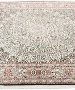 Kashmir Oriental Rug 187 × 183 cm, silk, hand-knotted — view 2