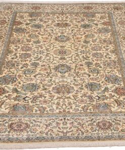Kashmir Oriental Rug 276 × 193 cm, silk, hand-knotted — view 2