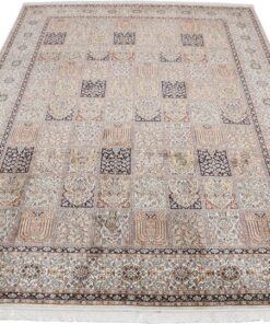 Kashmir Oriental Rug 307 × 208 cm, silk, hand-knotted — view 2