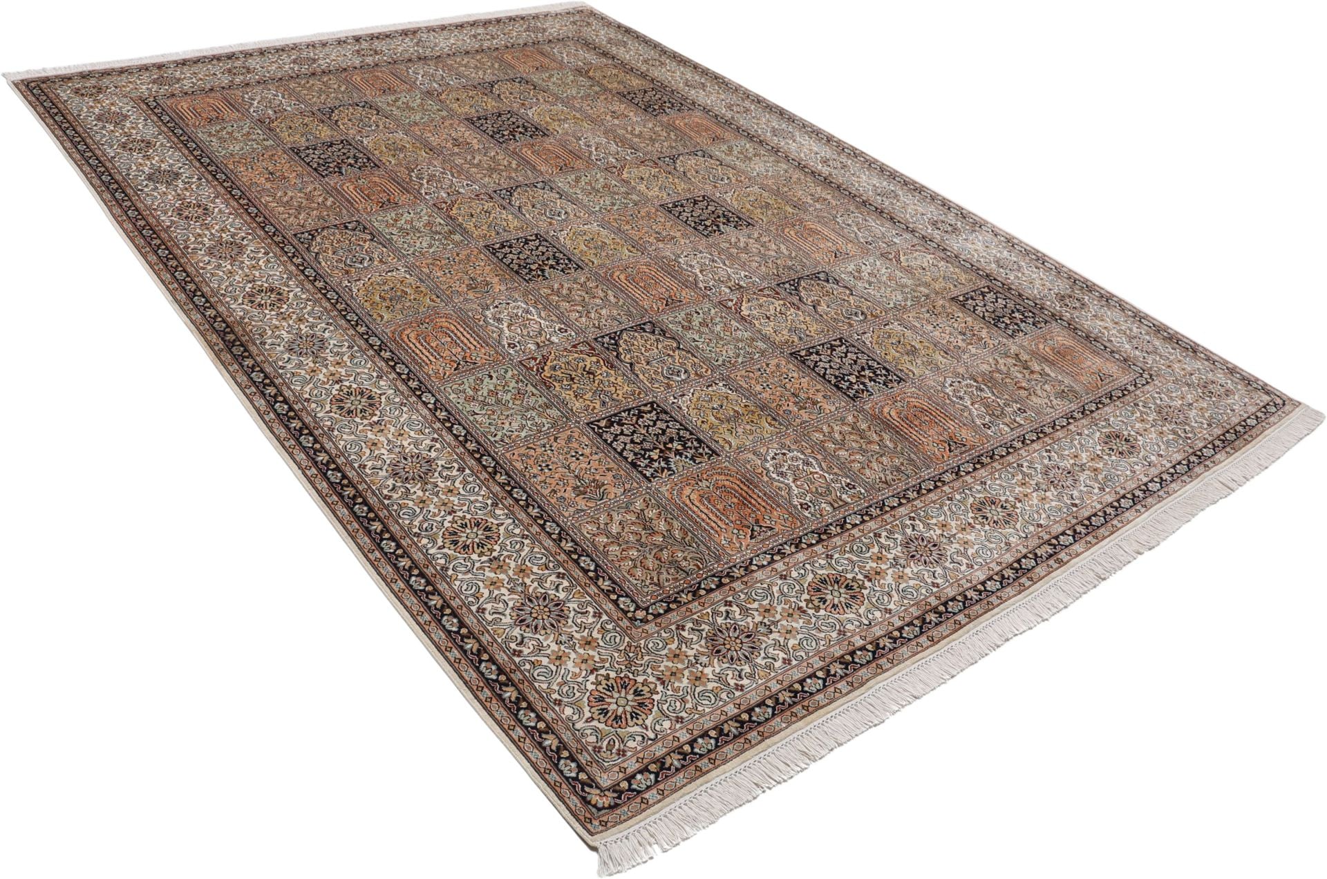 Kashmir Oriental Rug 307 × 208 cm, silk, hand-knotted — view 4