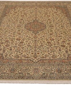 Kashmir Oriental Rug 310 × 214 cm, silk, hand-knotted — view 2