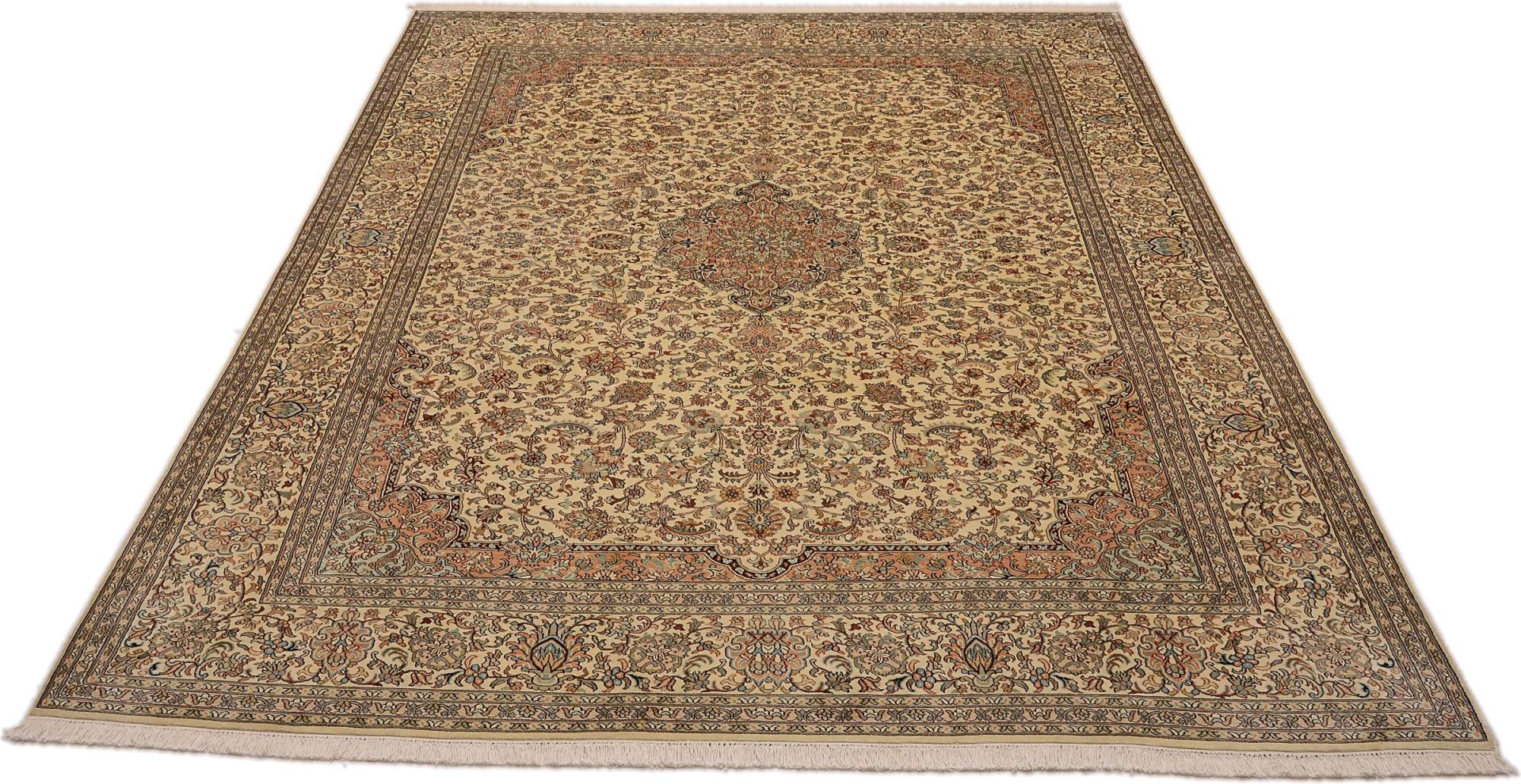 Kashmir Oriental Rug 310 × 214 cm, silk, hand-knotted — view 2
