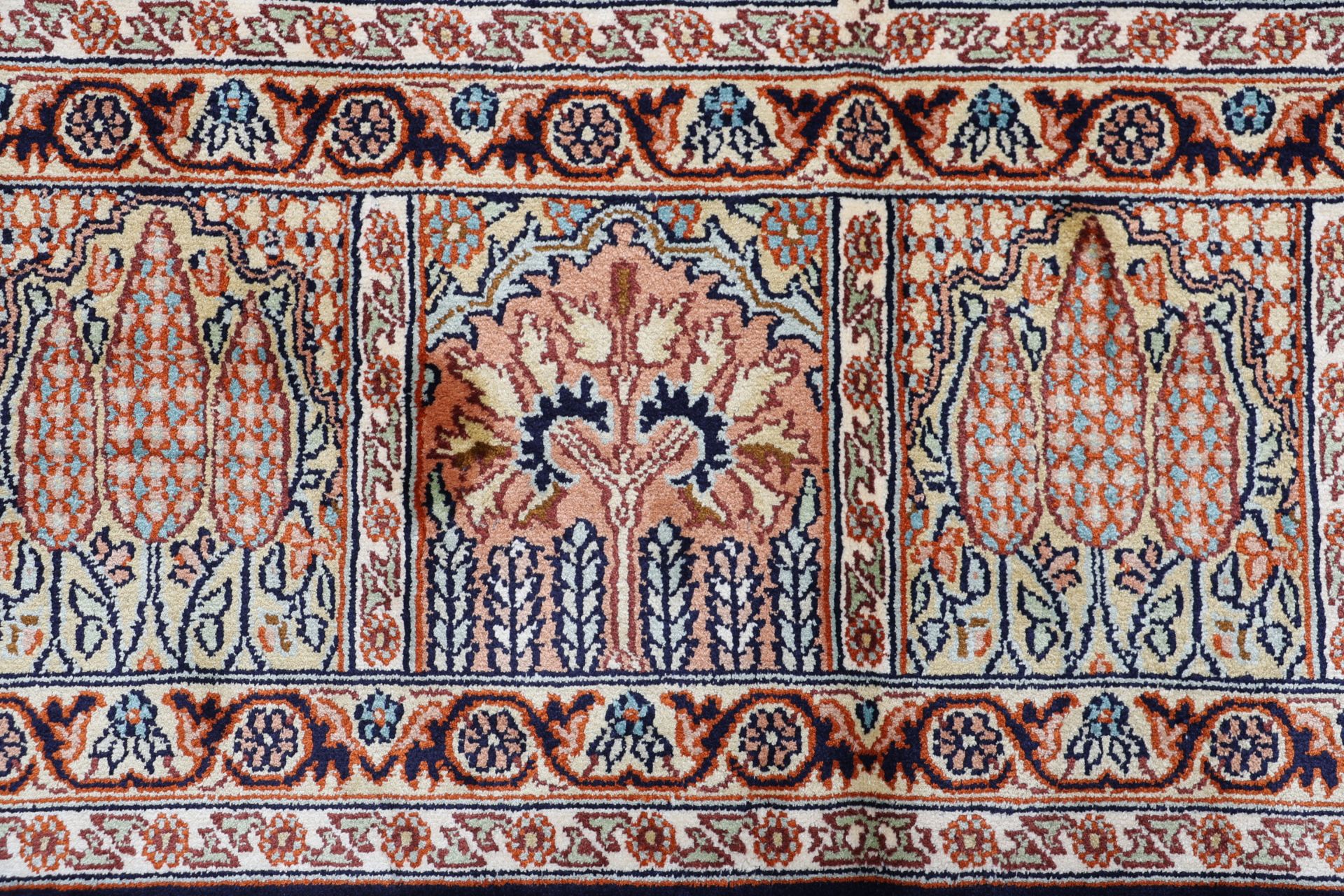 Kashmir Oriental Rug 301 × 215 cm, silk, hand-knotted — view 8