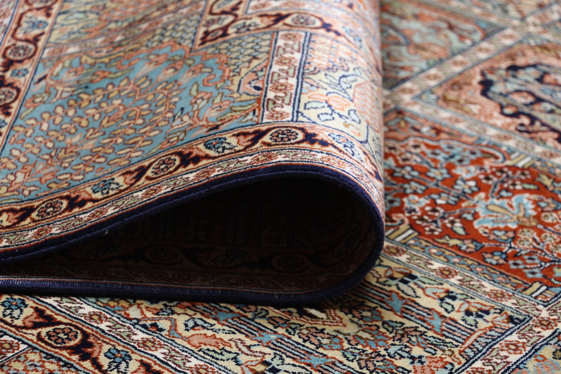 Kashmir Oriental Rug 301 × 215 cm, silk, hand-knotted — view 10