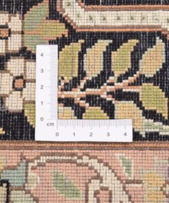 Kashmir Oriental Rug 330 × 228 cm, silk, hand-knotted — view 3