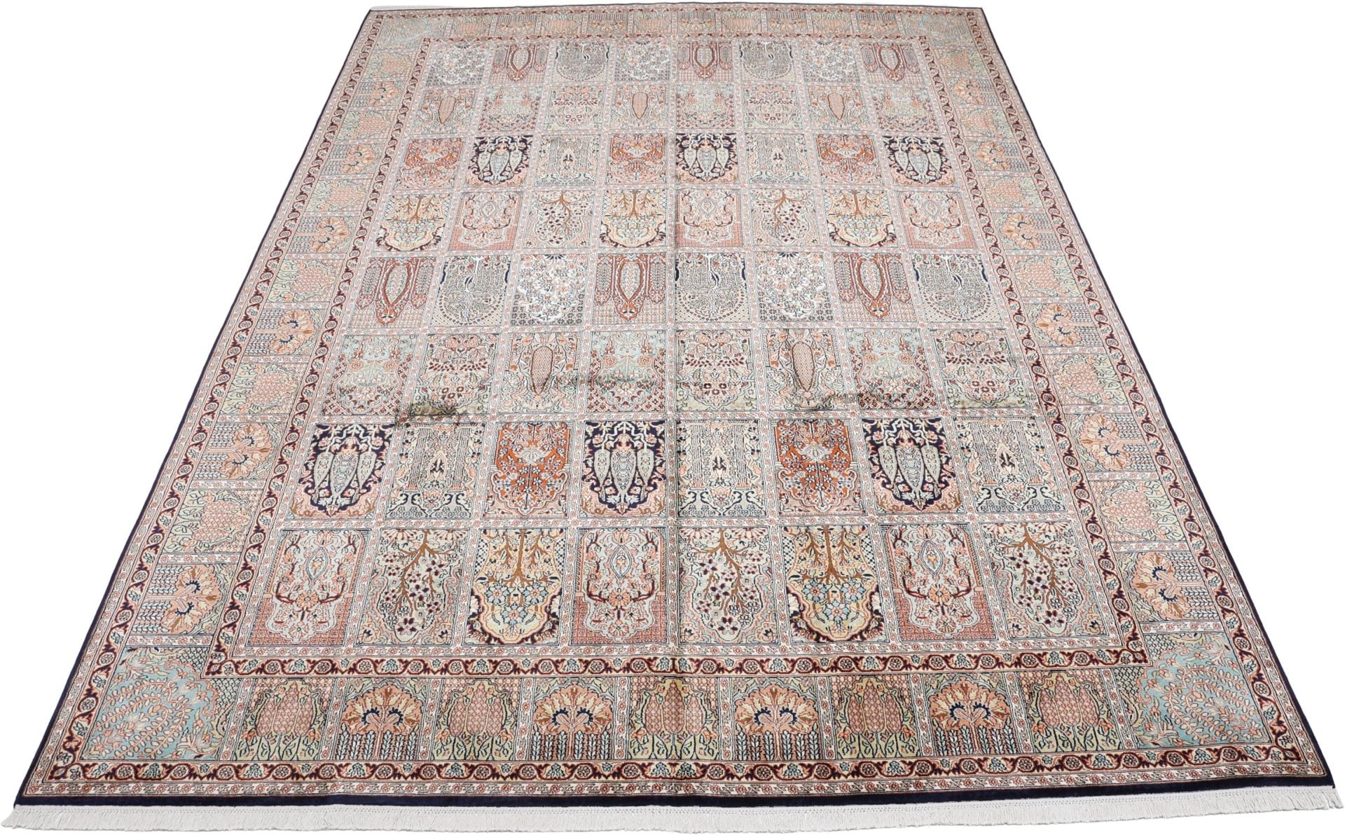Kashmir Oriental Rug 336 × 240 cm, silk, hand-knotted — view 2