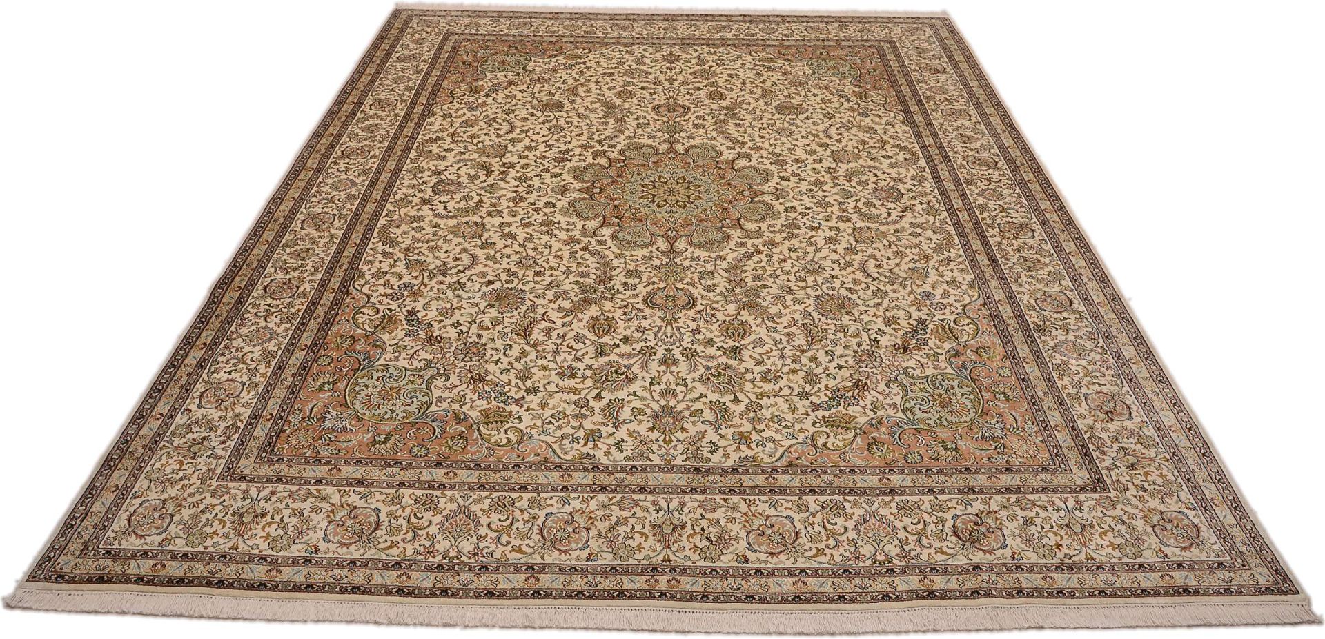 Kashmir Oriental Rug 344 × 254 cm, silk, hand-knotted — view 2
