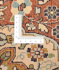 Kashmir Oriental Rug 328 × 77 cm, silk, hand-knotted — view 3