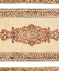 Kashmir Oriental Rug 328 × 77 cm, silk, hand-knotted — view 4