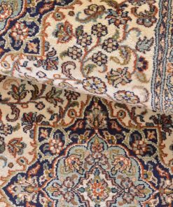 Kashmir Oriental Rug 322 × 78 cm, silk, hand-knotted — view 5