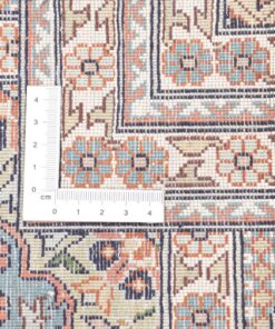 Kashmir Oriental Rug 196 × 130 cm, silk, hand-knotted — view 3