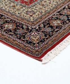 Kashmir Oriental Rug 239 × 168 cm, silk, hand-knotted — view 6