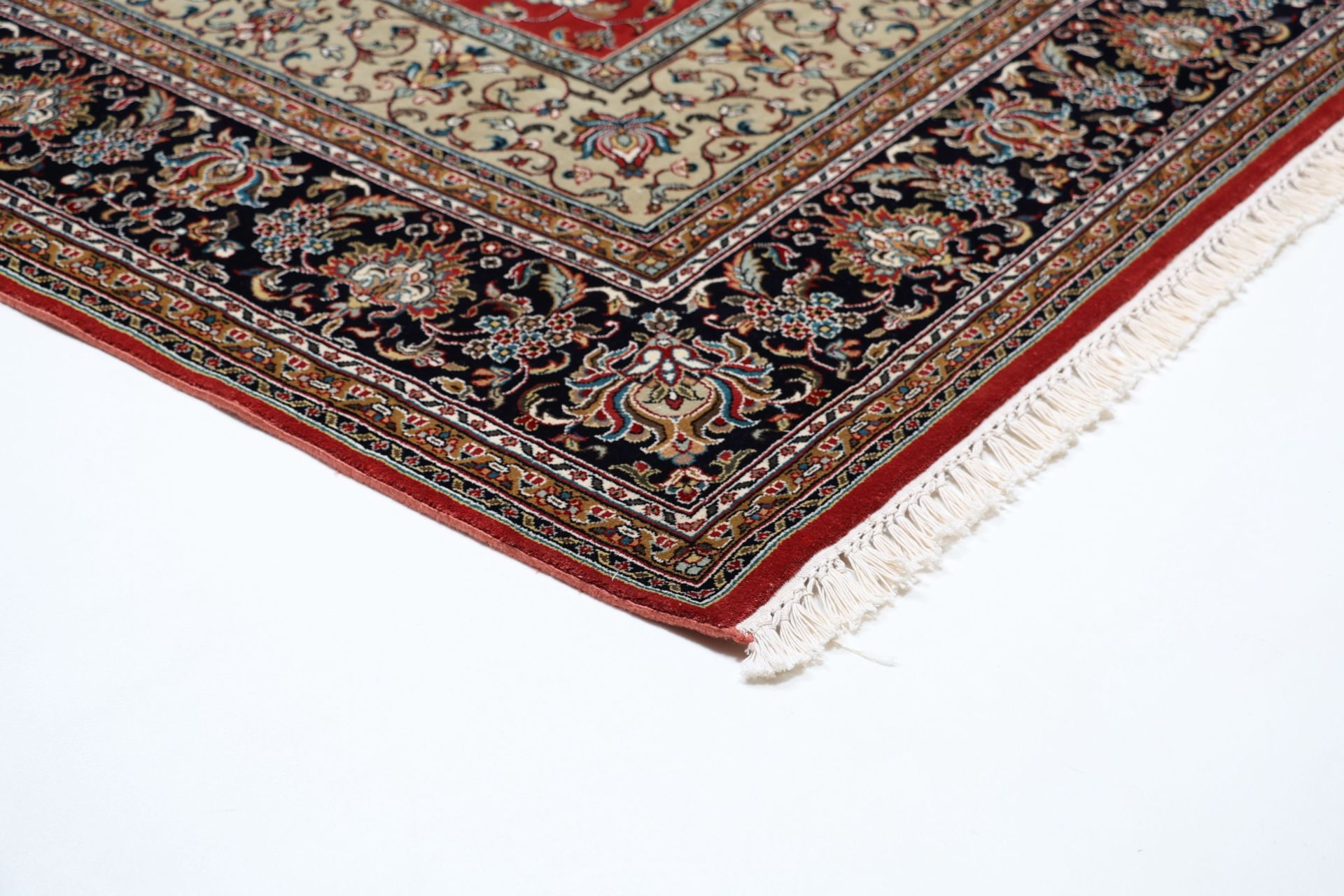 Kashmir Oriental Rug 239 × 168 cm, silk, hand-knotted — view 6