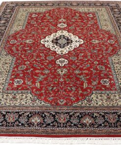 Kashmir Oriental Rug 239 × 168 cm, silk, hand-knotted — view 7