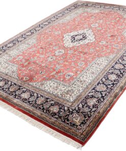 Kashmir Oriental Rug 239 × 168 cm, silk, hand-knotted — view 3