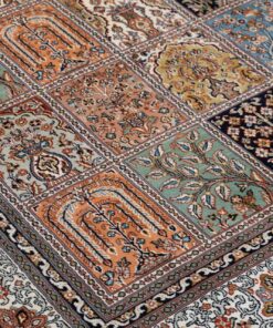 Kashmir Oriental Rug 248 × 168 cm, silk, hand-knotted — view 5