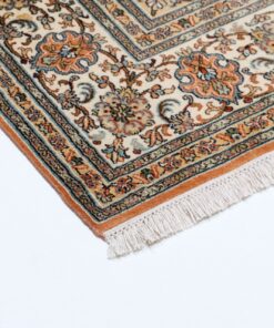 Kashmir Oriental Rug 254 × 169 cm, silk, hand-knotted — view 6