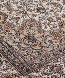 Kashmir Oriental Rug 243 × 171 cm, silk, hand-knotted — view 5
