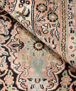 Kashmir Oriental Rug 248 × 172 cm, silk, hand-knotted — view 4