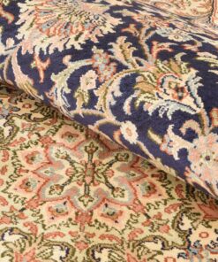 Kashmir Oriental Rug 260 × 174 cm, silk, hand-knotted — view 4
