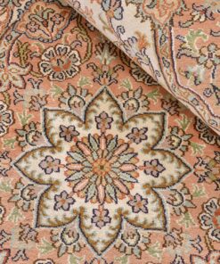 Kashmir Oriental Rug 251 × 175 cm, silk, hand-knotted — view 5