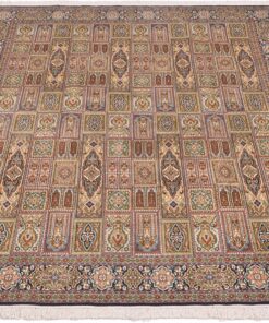 Kashmir Oriental Rug 269 × 183 cm, silk, hand-knotted — view 2