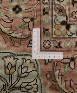 Kashmir Oriental Rug 269 × 184 cm, silk, hand-knotted — view 3